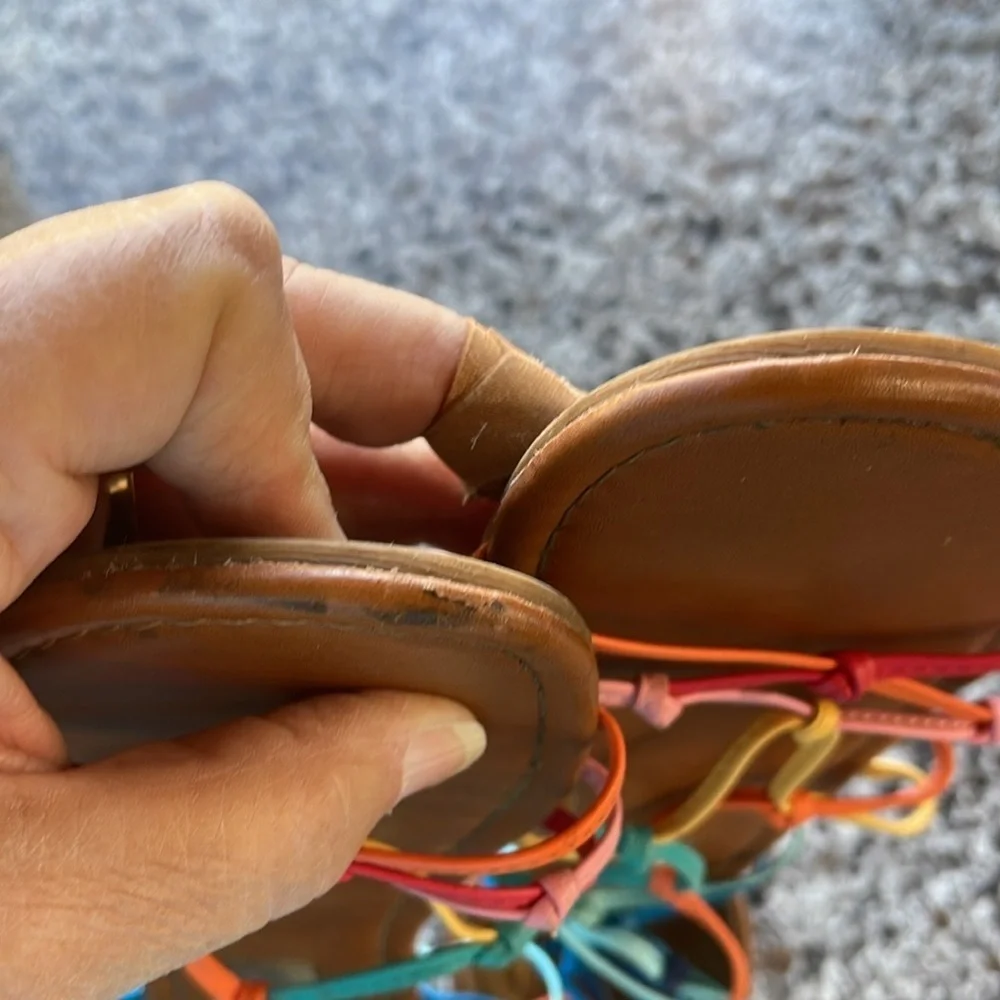 Steve Madden‎ Rainbow Sandals girls size 3.5 zipper back.
